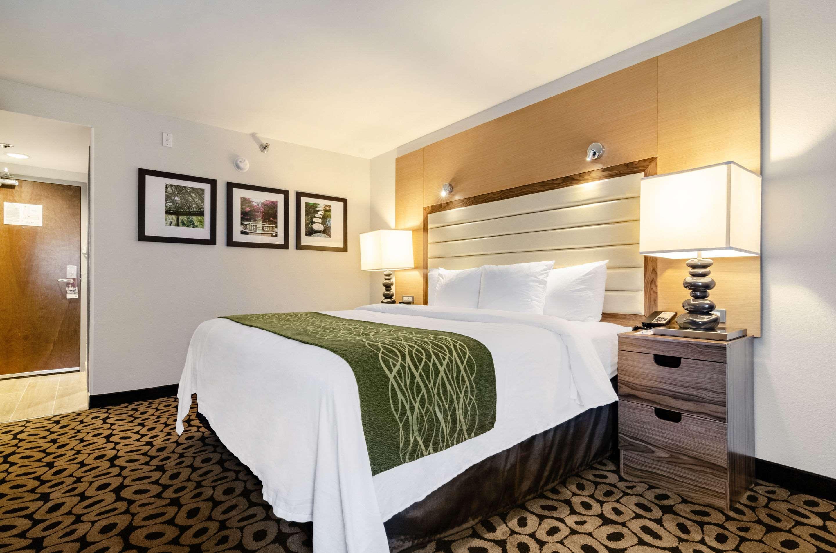 Comfort Inn Raleigh Midtown Eksteriør billede