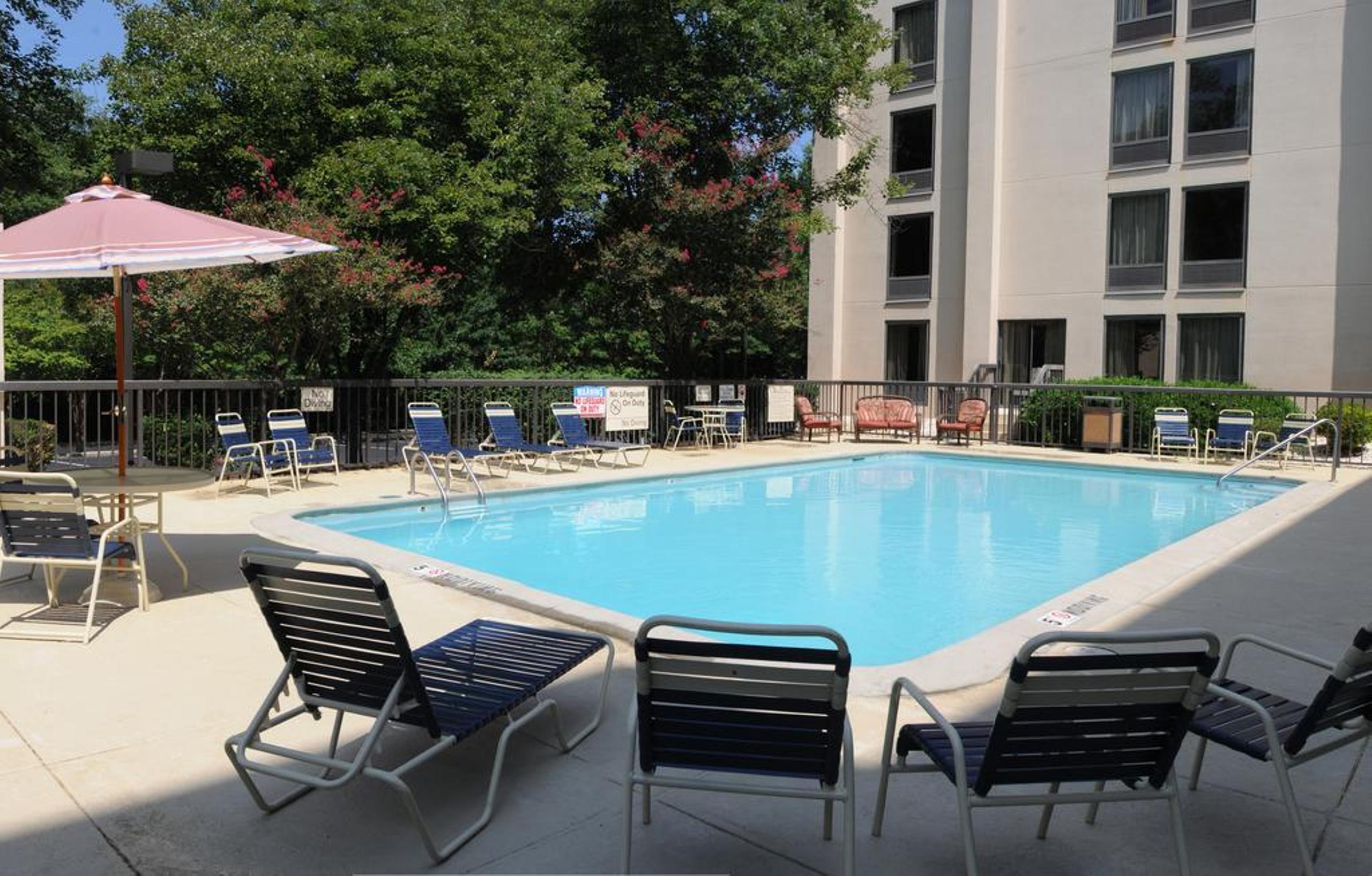 Comfort Inn Raleigh Midtown Eksteriør billede