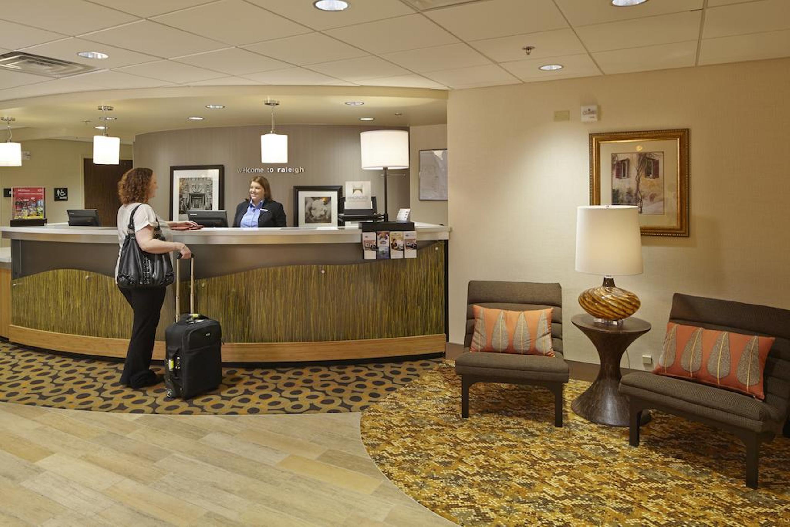 Comfort Inn Raleigh Midtown Eksteriør billede