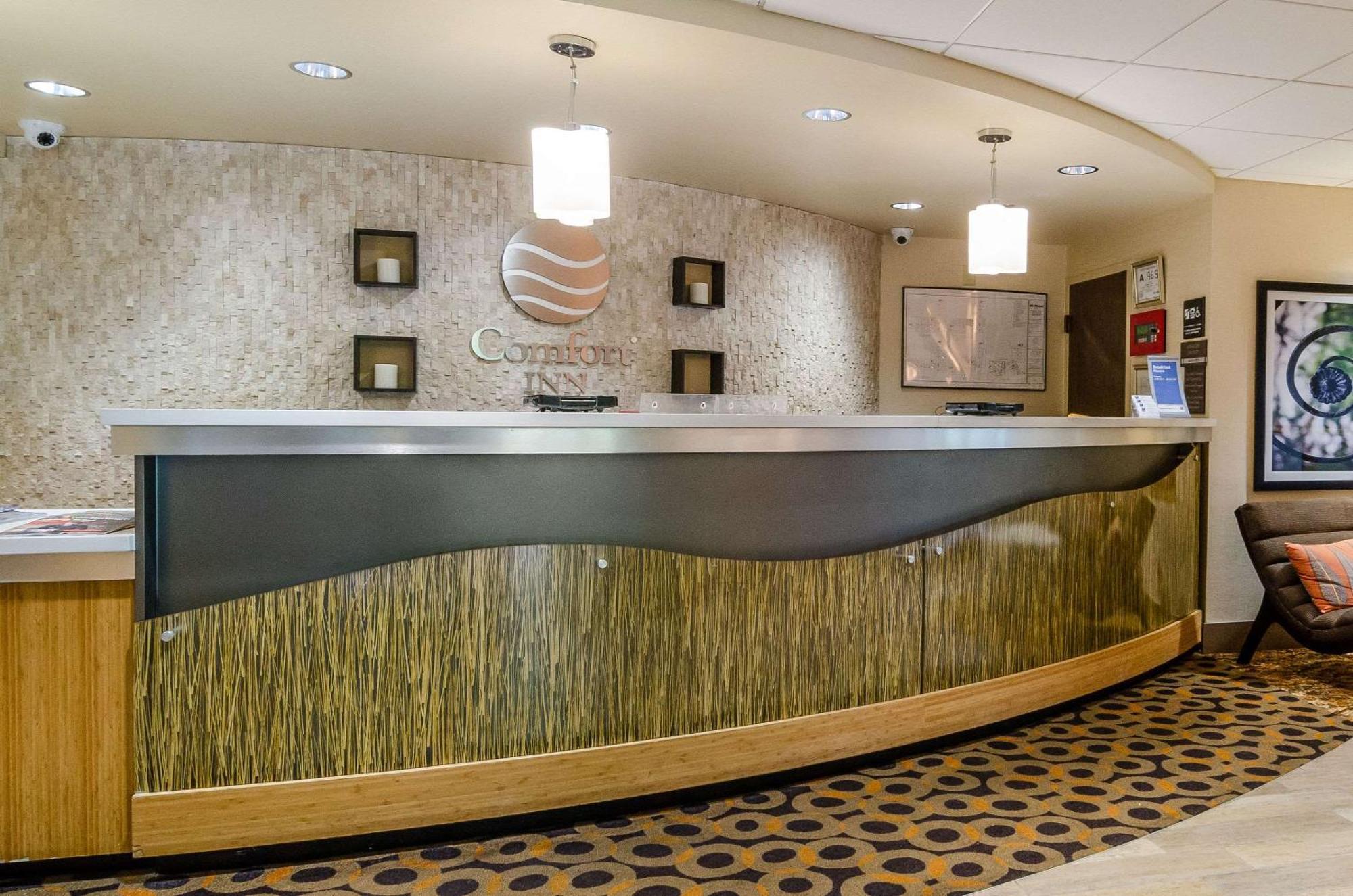 Comfort Inn Raleigh Midtown Eksteriør billede