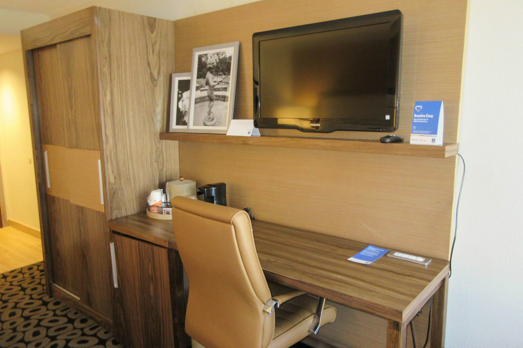 Comfort Inn Raleigh Midtown Eksteriør billede